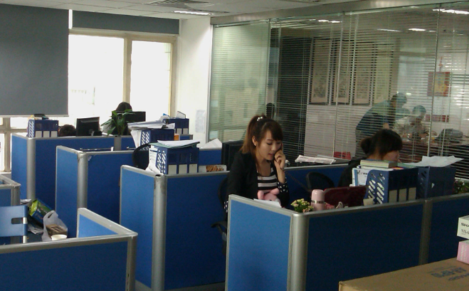 合纳共享广州本地生活服务小程序开发：商户线上获客与资源共享系统解析